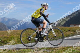 Foto #3919197 | 17-08-2023 09:39 | Passo Dello Stelvio - die Spitze BICYCLES