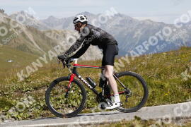 Foto #3673564 | 31-07-2023 11:25 | Passo Dello Stelvio - die Spitze BICYCLES