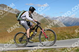 Foto #2699214 | 21-08-2022 12:56 | Passo Dello Stelvio - die Spitze BICYCLES