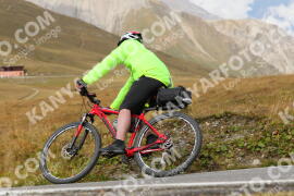 Photo #4296564 | 20-09-2023 13:53 | Passo Dello Stelvio - Peak BICYCLES