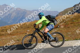 Foto #4197252 | 08-09-2023 10:27 | Passo Dello Stelvio - die Spitze BICYCLES