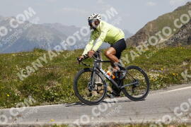 Photo #3529774 | 18-07-2023 12:35 | Passo Dello Stelvio - Peak BICYCLES