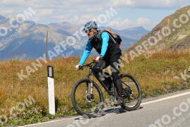 Photo #2672045 | 16-08-2022 14:03 | Passo Dello Stelvio - Peak BICYCLES