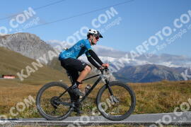 Photo #4299321 | 24-09-2023 10:35 | Passo Dello Stelvio - Peak BICYCLES