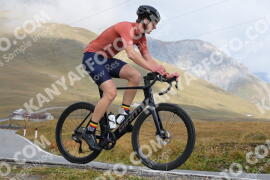 Photo #4263415 | 16-09-2023 11:01 | Passo Dello Stelvio - Peak BICYCLES
