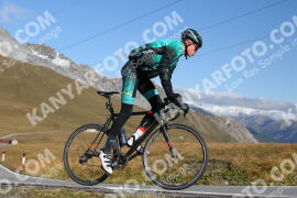 Photo #4299352 | 24-09-2023 10:38 | Passo Dello Stelvio - Peak BICYCLES