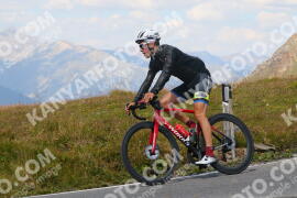 Photo #4007086 | 21-08-2023 14:06 | Passo Dello Stelvio - Peak BICYCLES