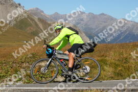 Photo #4155795 | 04-09-2023 13:32 | Passo Dello Stelvio - Peak BICYCLES