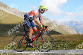 Photo #3910594 | 16-08-2023 10:43 | Passo Dello Stelvio - Peak BICYCLES