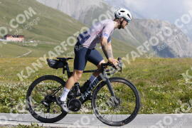 Photo #3509463 | 17-07-2023 10:07 | Passo Dello Stelvio - Peak BICYCLES