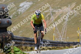 Photo #4228412 | 10-09-2023 11:30 | Passo Dello Stelvio - Peak BICYCLES