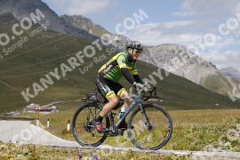 Photo #3700775 | 02-08-2023 13:48 | Passo Dello Stelvio - Peak BICYCLES