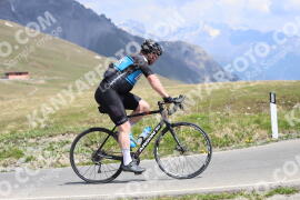 Photo #3171030 | 19-06-2023 11:32 | Passo Dello Stelvio - Peak BICYCLES
