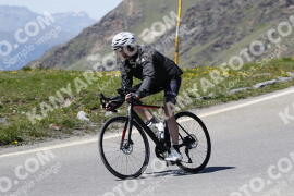 Photo #3225095 | 25-06-2023 16:05 | Passo Dello Stelvio - Peak BICYCLES