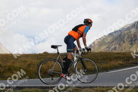 Photo #4263579 | 16-09-2023 11:12 | Passo Dello Stelvio - Peak BICYCLES