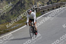 Photo #3694323 | 02-08-2023 11:07 | Passo Dello Stelvio - Peak BICYCLES