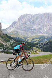 Photo #2690425 | 20-08-2022 13:08 | Gardena Pass BICYCLES