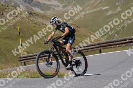 Photo #3960094 | 19-08-2023 11:39 | Passo Dello Stelvio - Peak BICYCLES