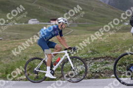 Photo #3198327 | 23-06-2023 11:23 | Passo Dello Stelvio - Peak BICYCLES