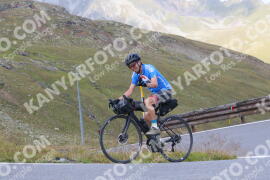 Photo #3931546 | 18-08-2023 10:12 | Passo Dello Stelvio - Peak BICYCLES