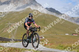 Foto #3919788 | 17-08-2023 11:14 | Passo Dello Stelvio - die Spitze BICYCLES