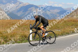 Foto #2739481 | 25-08-2022 13:37 | Passo Dello Stelvio - die Spitze BICYCLES
