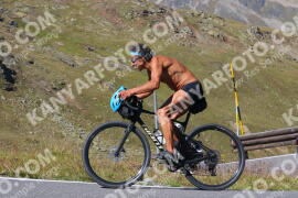 Photo #3957696 | 19-08-2023 10:56 | Passo Dello Stelvio - Peak BICYCLES