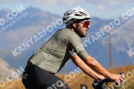 Photo #2735799 | 25-08-2022 10:22 | Passo Dello Stelvio - Peak BICYCLES