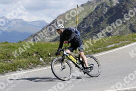 Foto #3336518 | 03-07-2023 10:48 | Passo Dello Stelvio - die Spitze BICYCLES