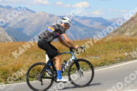 Photo #2741148 | 25-08-2022 14:58 | Passo Dello Stelvio - Peak BICYCLES