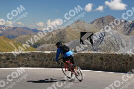 Photo #2709564 | 22-08-2022 12:39 | Passo Dello Stelvio - Prato side BICYCLES