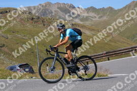 Photo #3959699 | 19-08-2023 11:34 | Passo Dello Stelvio - Peak BICYCLES