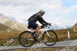 Photo #4296239 | 20-09-2023 12:16 | Passo Dello Stelvio - Peak BICYCLES
