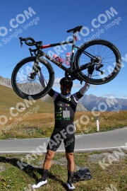 Foto #2696692 | 21-08-2022 10:22 | Passo Dello Stelvio - die Spitze BICYCLES