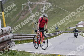 Photo #3310243 | 02-07-2023 10:03 | Passo Dello Stelvio - Peak BICYCLES