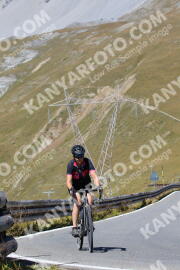 Photo #2736894 | 25-08-2022 12:23 | Passo Dello Stelvio - Peak BICYCLES