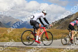Photo #4293171 | 19-09-2023 13:30 | Passo Dello Stelvio - Peak BICYCLES