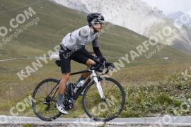 Foto #3747432 | 07-08-2023 10:49 | Passo Dello Stelvio - die Spitze BICYCLES