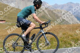 Photo #2729501 | 24-08-2022 12:30 | Passo Dello Stelvio - Peak BICYCLES