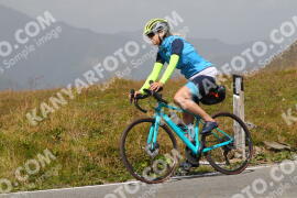Foto #4049527 | 24-08-2023 14:01 | Passo Dello Stelvio - die Spitze BICYCLES