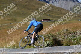 Photo #2701372 | 21-08-2022 15:56 | Passo Dello Stelvio - Peak BICYCLES