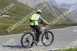 Foto #3438990 | 14-07-2023 10:19 | Passo Dello Stelvio - die Spitze BICYCLES