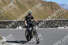 Photo #4302556 | 25-09-2023 12:51 | Passo Dello Stelvio - Prato side BICYCLES