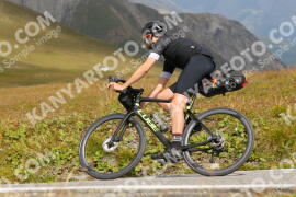Photo #3920591 | 17-08-2023 12:20 | Passo Dello Stelvio - Peak BICYCLES