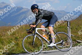 Photo #3911850 | 16-08-2023 11:31 | Passo Dello Stelvio - Peak BICYCLES
