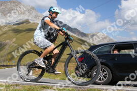 Photo #4034659 | 23-08-2023 11:35 | Passo Dello Stelvio - Peak BICYCLES