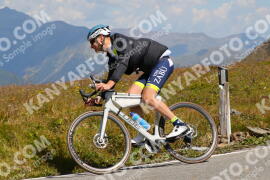 Photo #3912385 | 16-08-2023 11:55 | Passo Dello Stelvio - Peak BICYCLES
