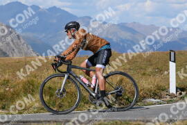 Photo #4254635 | 12-09-2023 14:53 | Passo Dello Stelvio - Peak BICYCLES