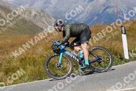 Photo #2699965 | 21-08-2022 13:46 | Passo Dello Stelvio - Peak BICYCLES