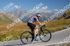 Foto #2665189 | 16-08-2022 10:19 | Passo Dello Stelvio - die Spitze BICYCLES